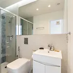 Апартаменты Guestready - Urban Retreat In *